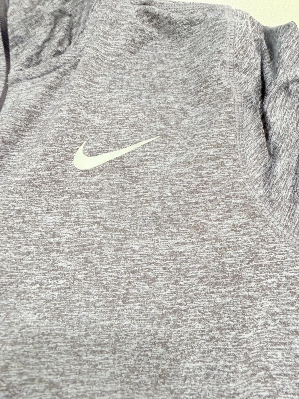Nike Heather‎ Gray Long Sleeve 1/4 Zip Pullover